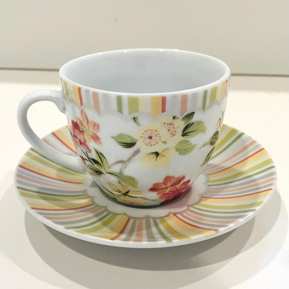 🥳BOGO! GANZ Ainsley-Style Teacup & Matching Saucer Set | Pastel Floral | EUC